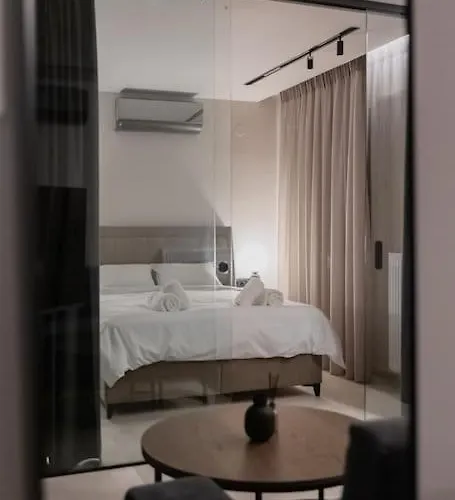 Id Residences 301 Apartment *