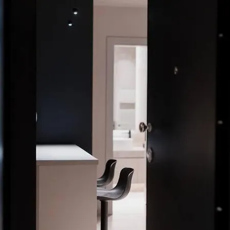 Id Residences 301 Apartment *